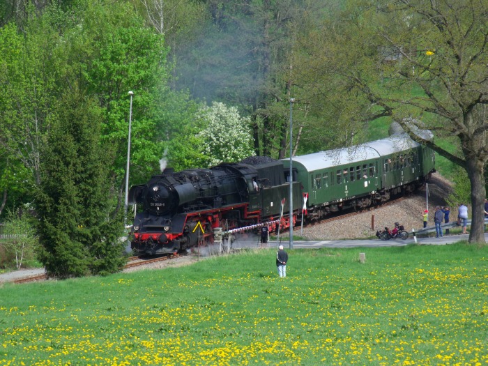 50 3648 mit EAB-Zug Nr.62277 einfahrend in Walthersdorf, um 10:29h am 29.04.2018
